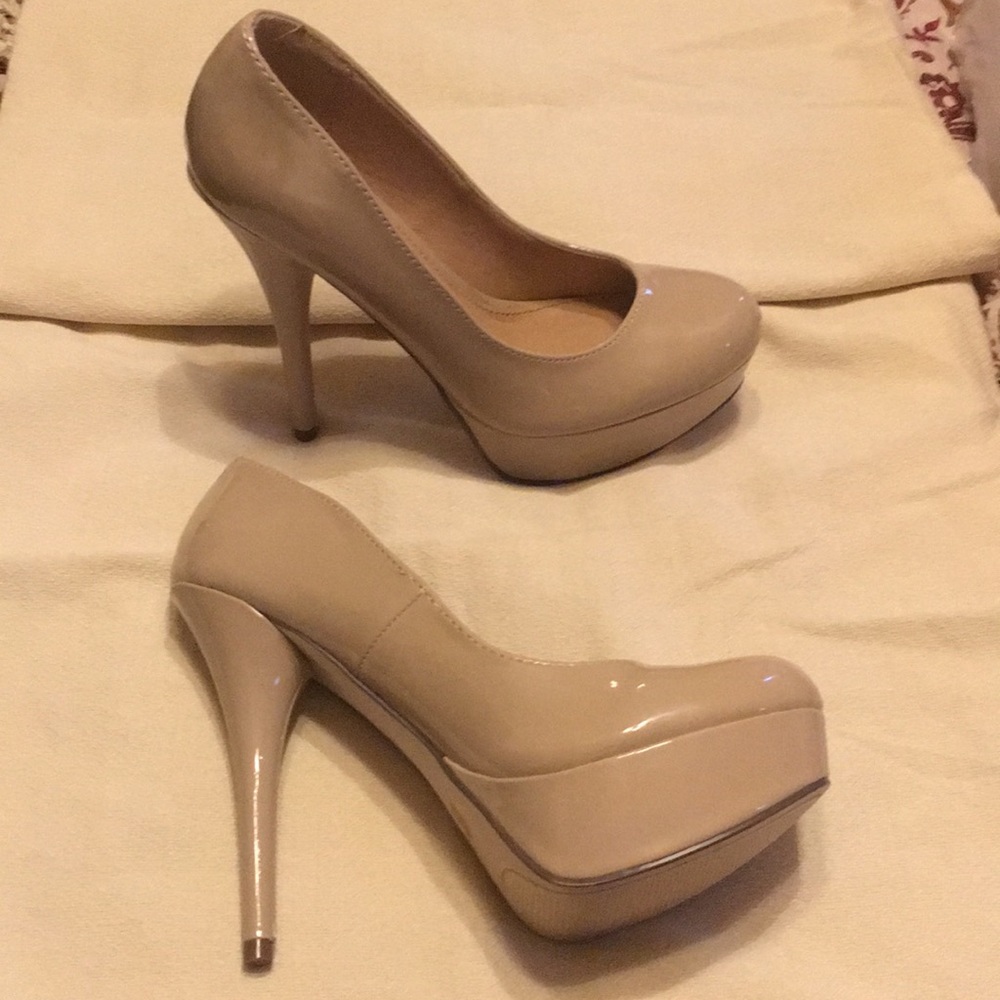 Platform Nude Heels NEVER WORN